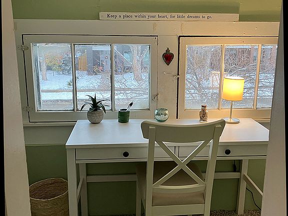 Alcove used as an office