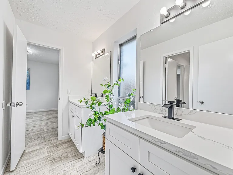 13118 Birch Grove Dr — Photo 27