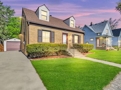 735 S 3rd St, Dekalb, IL, 60115