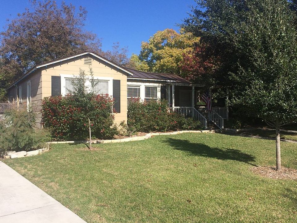 1st image of 129 Bryn Mawr Dr