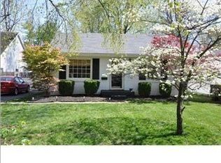 8204 Roland Ave, Lyndon, KY 40222