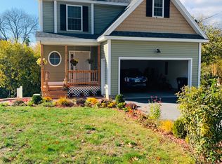 142 Wolcott St, Manchester, NH 03103