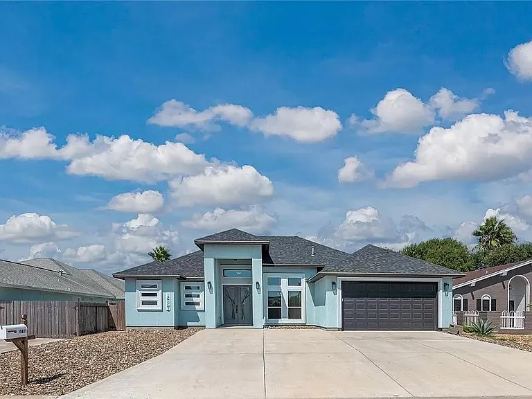15621 Three Fathoms Bank Dr — Photo 4