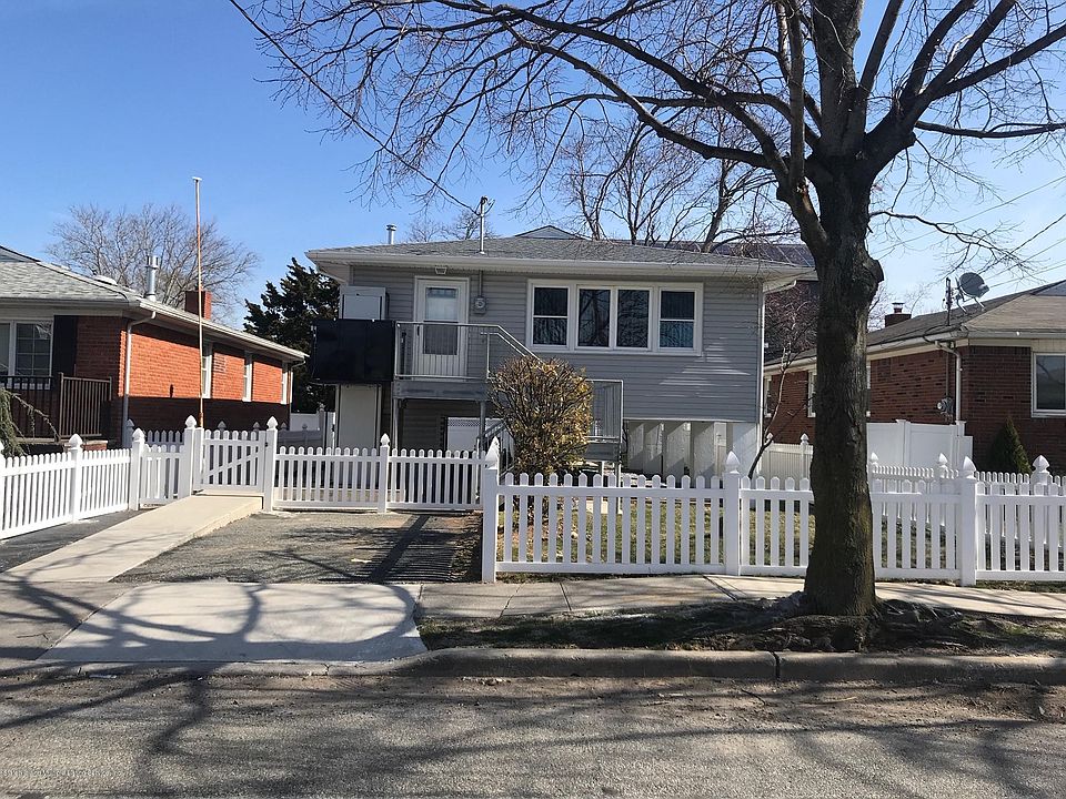 1st image of 163 Ebbitts St