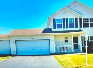 3700 Flowermeadow St, Joliet, IL 60431