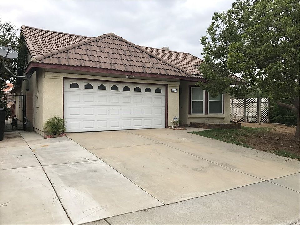 1st image of 14898 Weeping Willow Ln