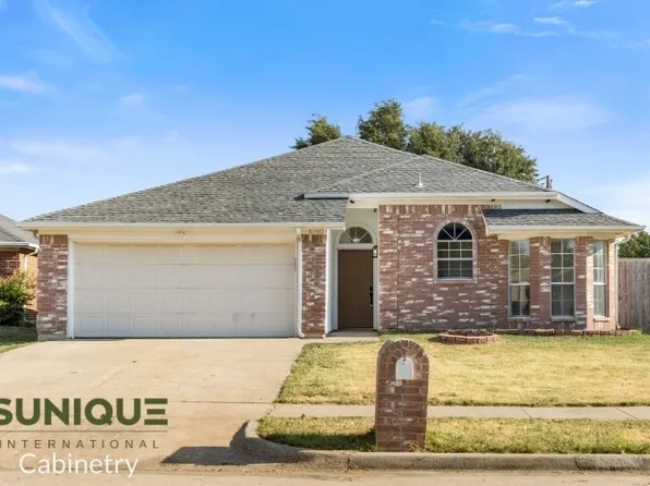 6702 Valley Branch Dr, Arlington, TX 76001