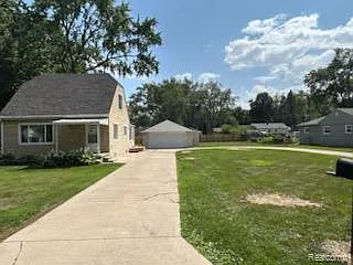 6199 Monrovia Dr