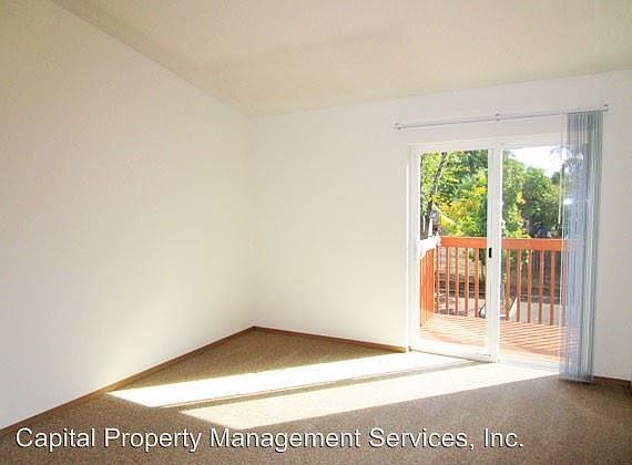 2nd image of 130 SE 105th Ave APT J2