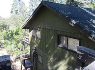 867 Lake View Ln, Twin Peaks, CA 92391