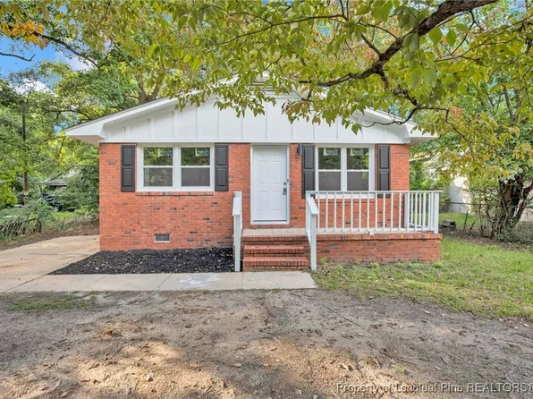932 Weiss Ave, Fayetteville, NC 28305