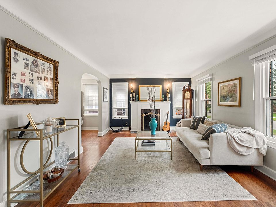 409 Madison St, photo 8