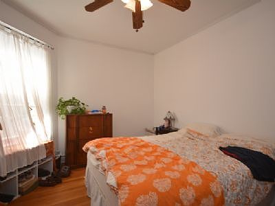 2nd image of 6328 N Lakewood Ave #3