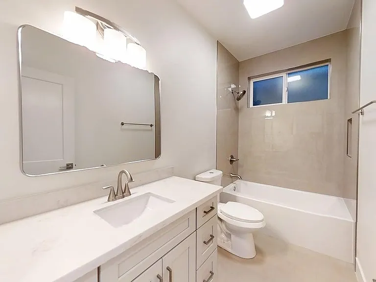 8404 Ascolano Ave — Photo 30