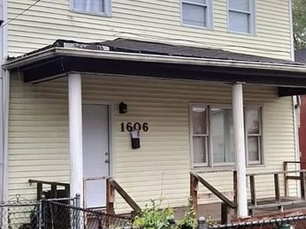 1606 Library Ave