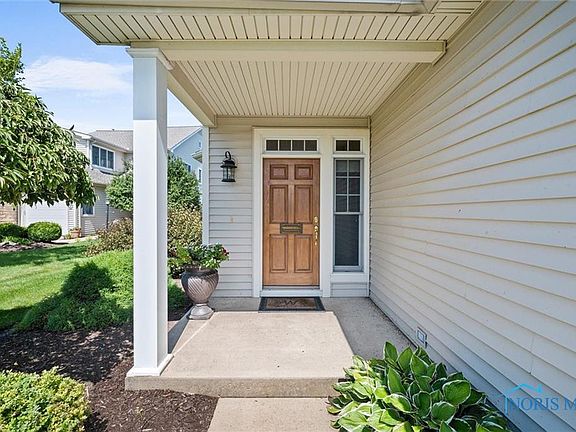 5th image of 452 Bay Breeze Dr #A