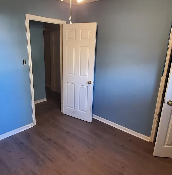 1207 Mobile Ave — Photo 5