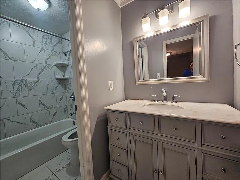 1192 Ashborough Dr SE #B — Photo 6