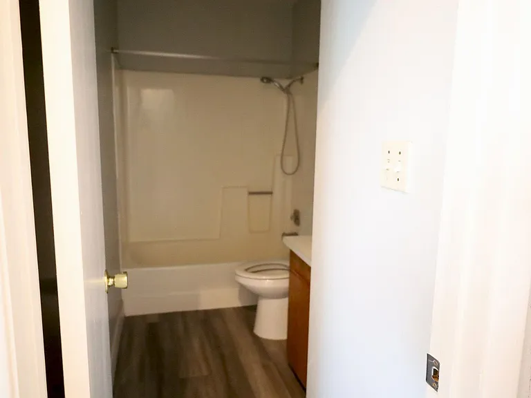 1309 E Cartier Ave #1-2 — Photo 16