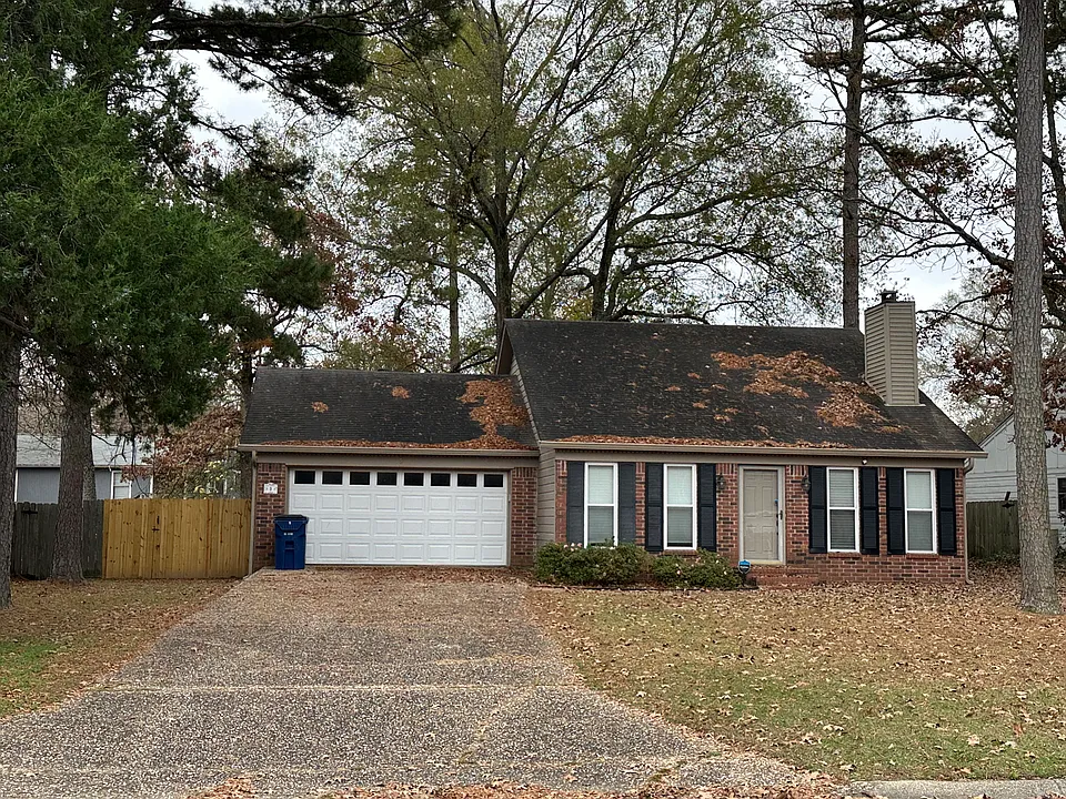 9 Oak Forest Dr
