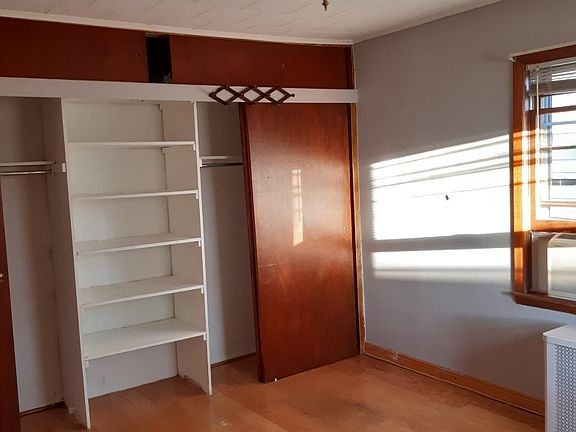 5th image of 9235 218th St