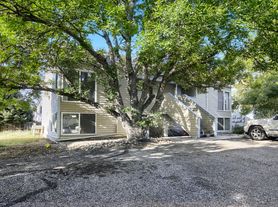 2831 Somerville Dr, Fort Collins, CO
