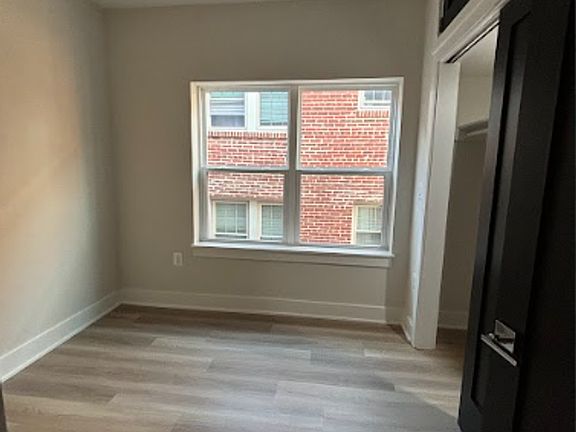 4th image of 1031 Kearny St NE #1