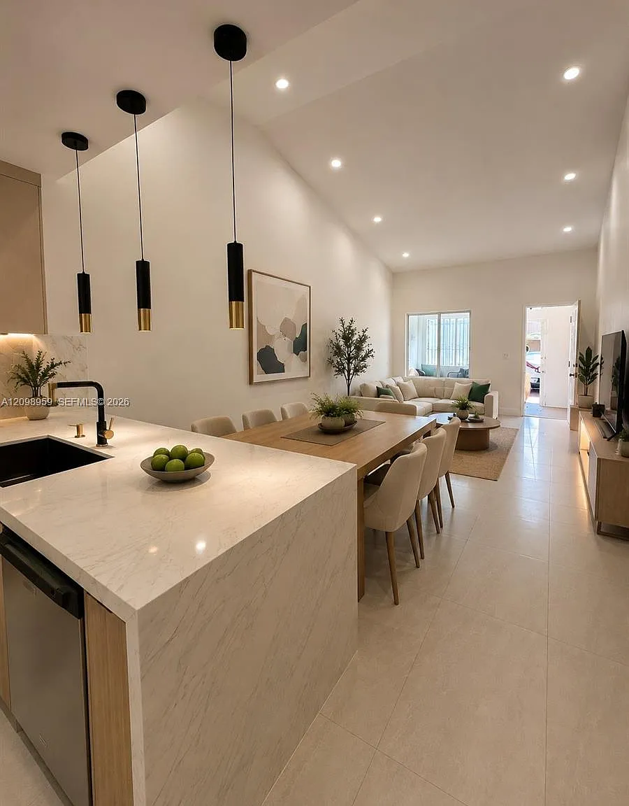Barclay Estates 1st Addn — Photo 2