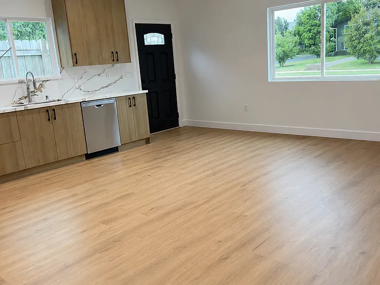 16506 Mayall St — Photo 2