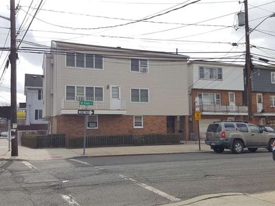 117 Saint Pauls Ave, Jersey City, NJ, 07306