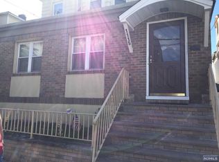 1115 81st St, North Bergen, NJ 07047