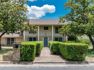 8701 Crest Ridge Cir, Austin, TX 78750