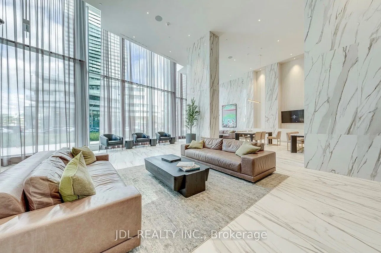 2 bed, $2,580 — Photo 4