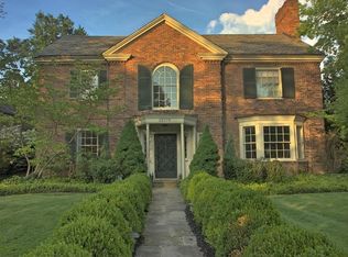 22176 Parnell Rd, Shaker Heights, OH 44122