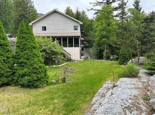 9 Rocky Rd, Skagway, AK 99840