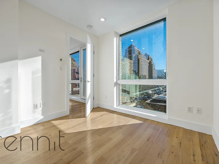 676 New York Ave #2A — Photo 13