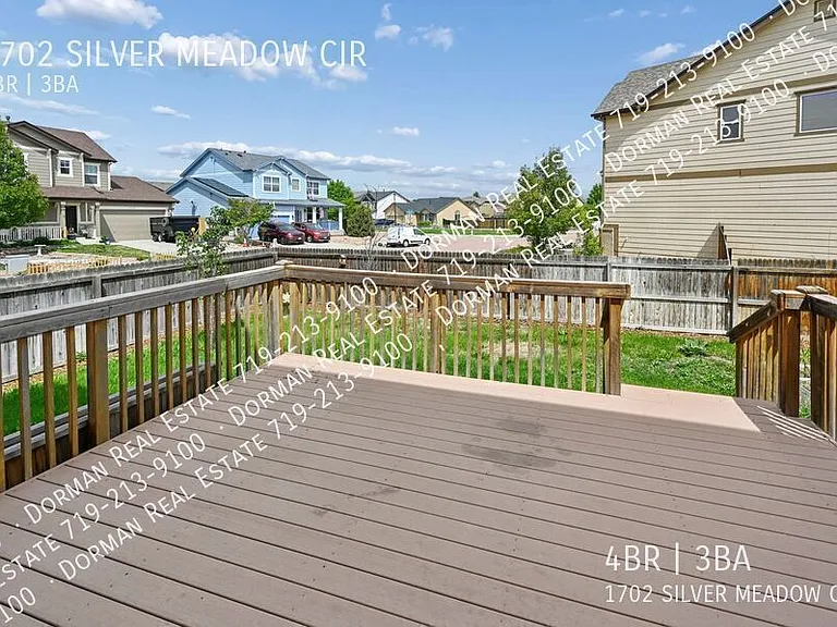 1702 Silver Meadow Cir — Photo 28