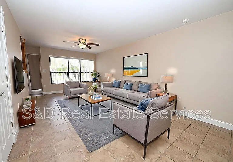 349 Market Sq E — Photo 10