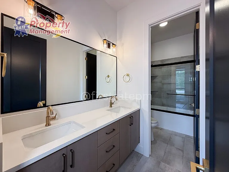 3024 E Parulo Dr — Photo 30