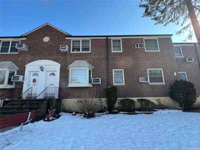 252-32 58 Avenue #Upper, Little Neck, NY, 11362