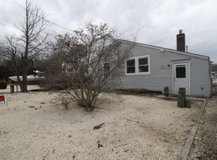 143 Lighthouse Dr, Waretown, NJ 08758