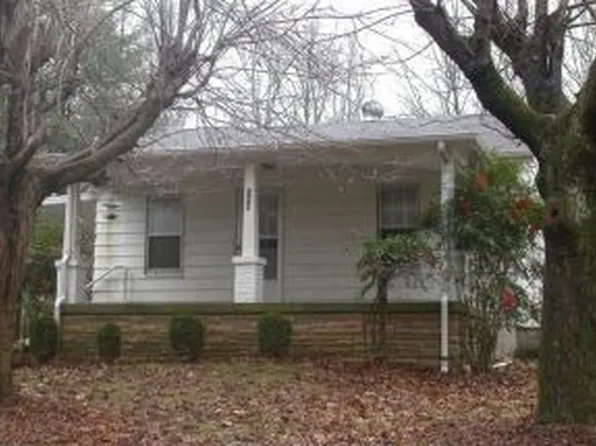 129 Pansy St, Johnson City, TN 37601