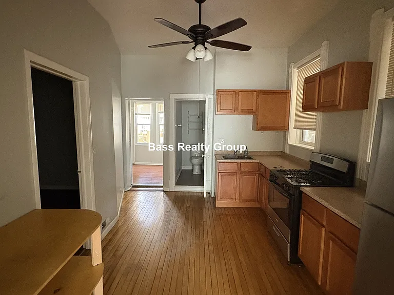 2244 W Palmer St #1F — Photo 5