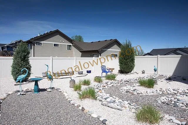 2645 Meadow Creek Loop — Photo 1