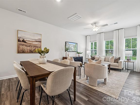 4th image of 3021 Kingsfield Rd #50