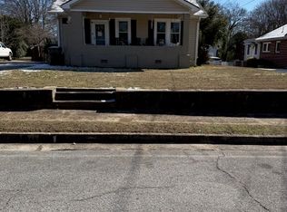 139 Myrtle St, Elberton, GA 30623