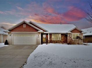 4855 Isabella Cir, Hobart, WI 54155