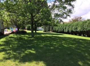 206 Magnolia Dr, Marshfield, WI 54449