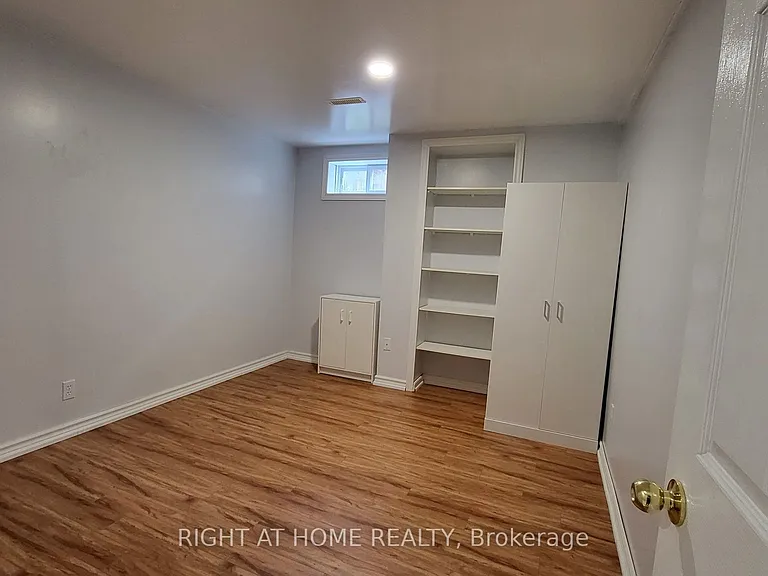 5402 Fasdon Ct #LOWER — Photo 4