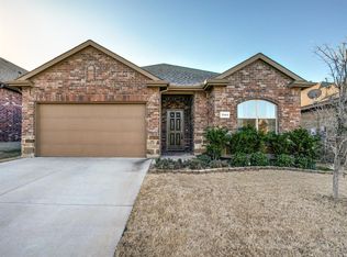 3944 Cloud Cover Rd, Roanoke, TX 76262
